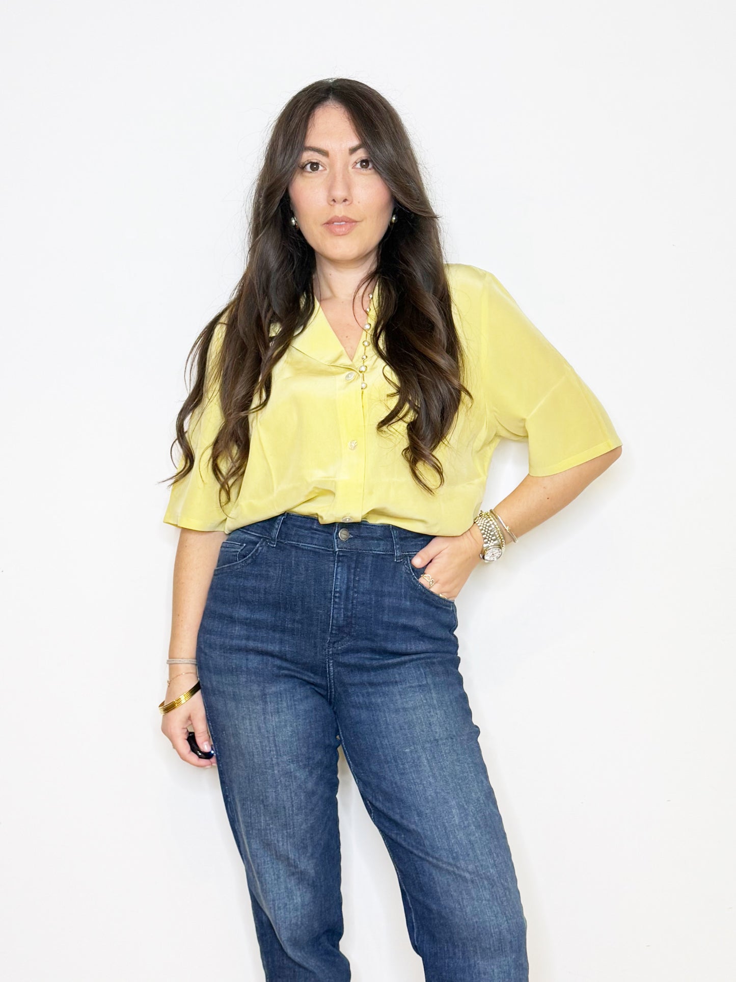 Camicia in seta giallo pastello