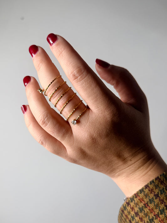 Anello spirale con strass