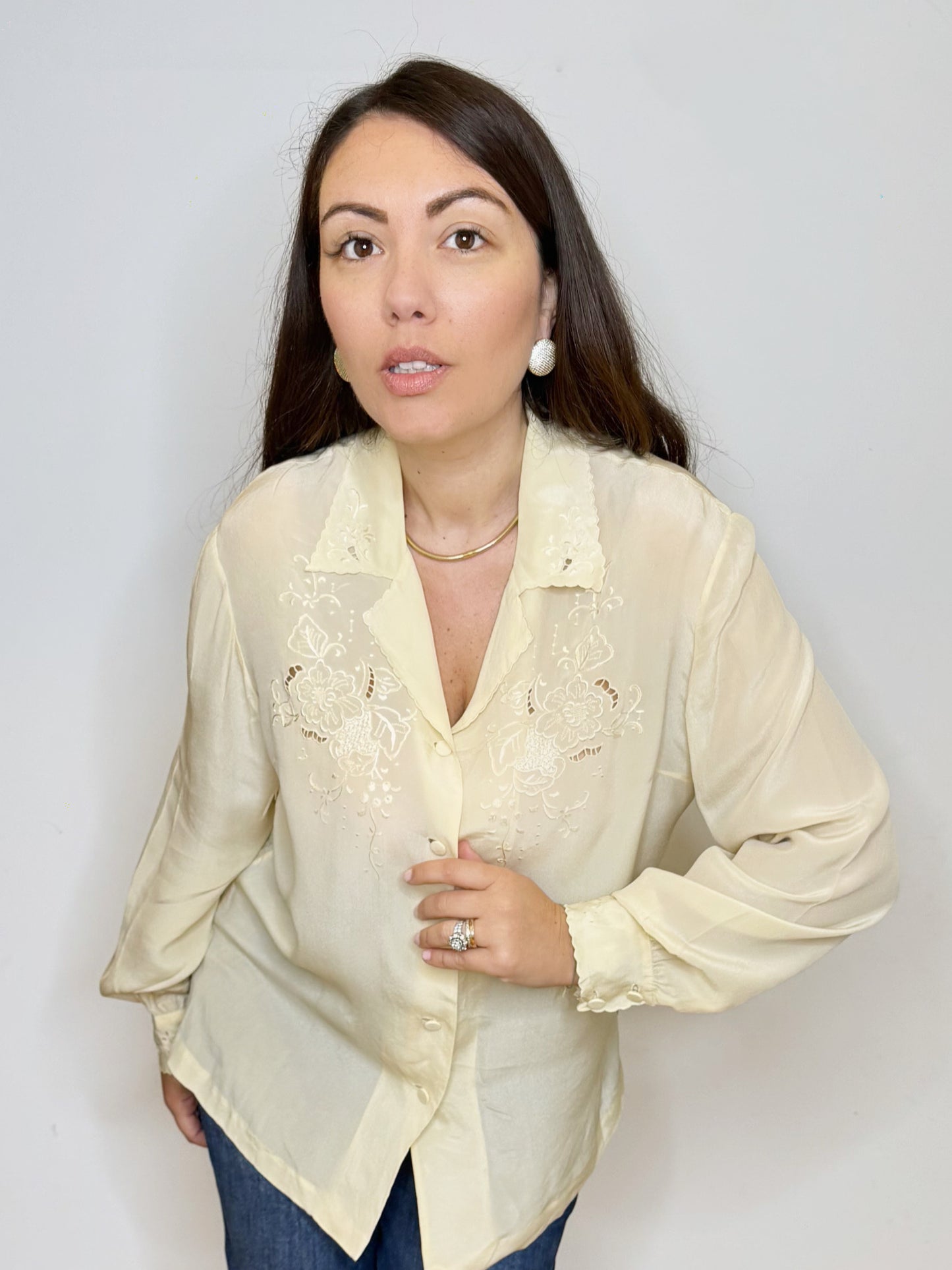 Camicia in seta con ricami