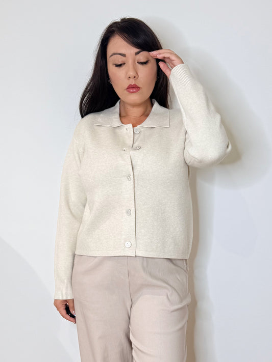 Cardigan con colletto polo panna