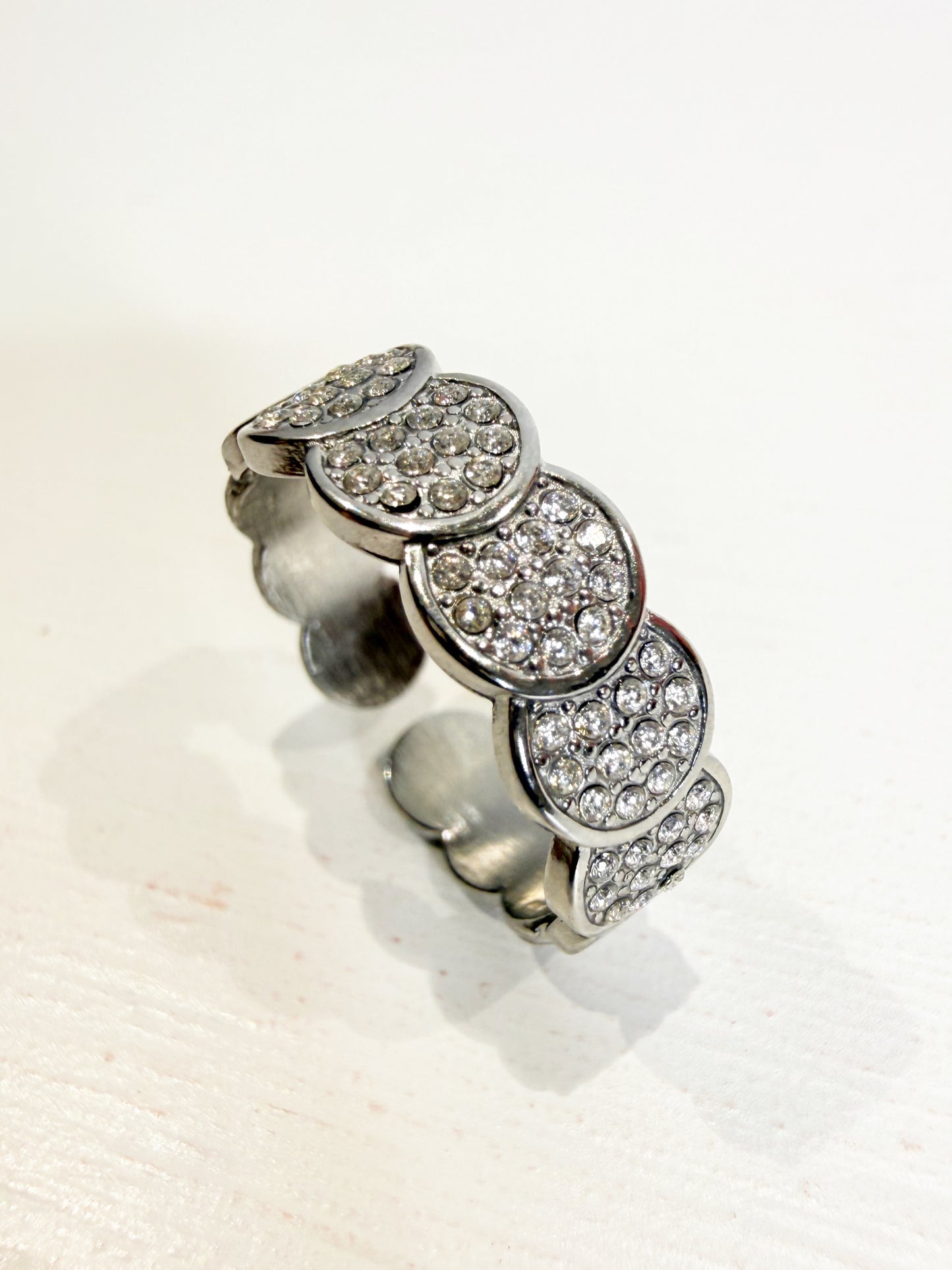 Anello con strass