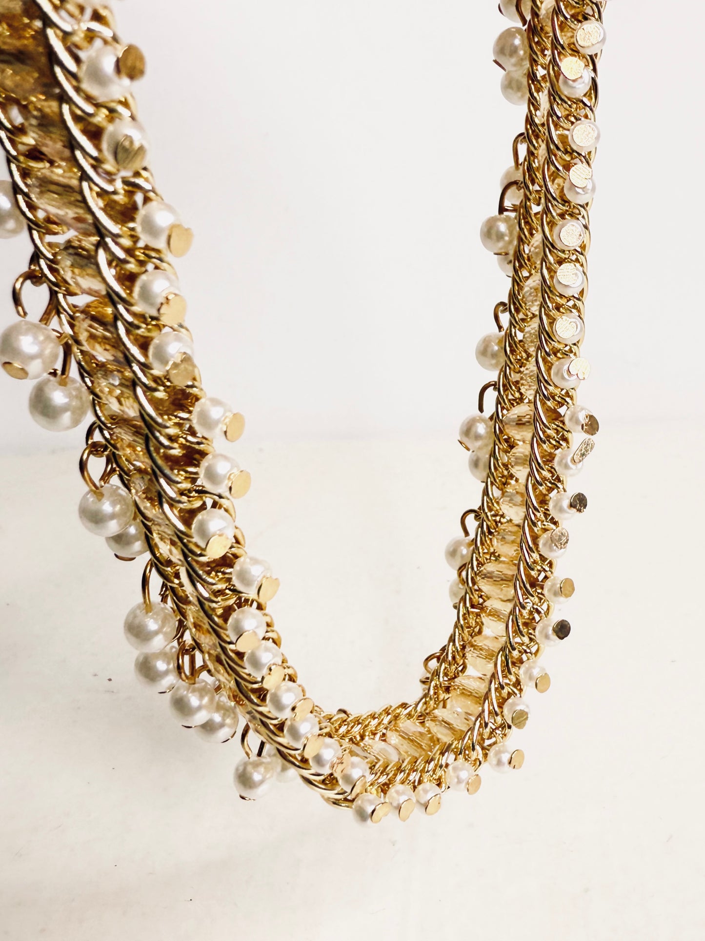 Collana con perle e perline