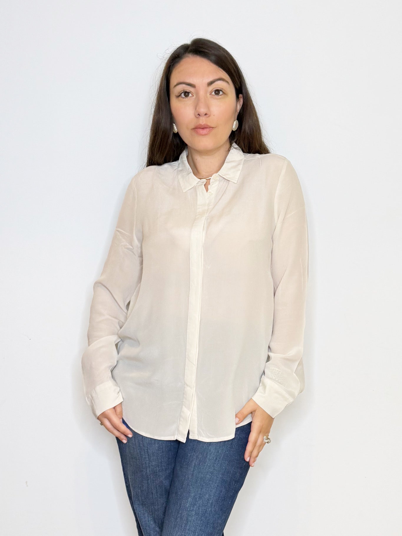Camicia in seta color avorio
