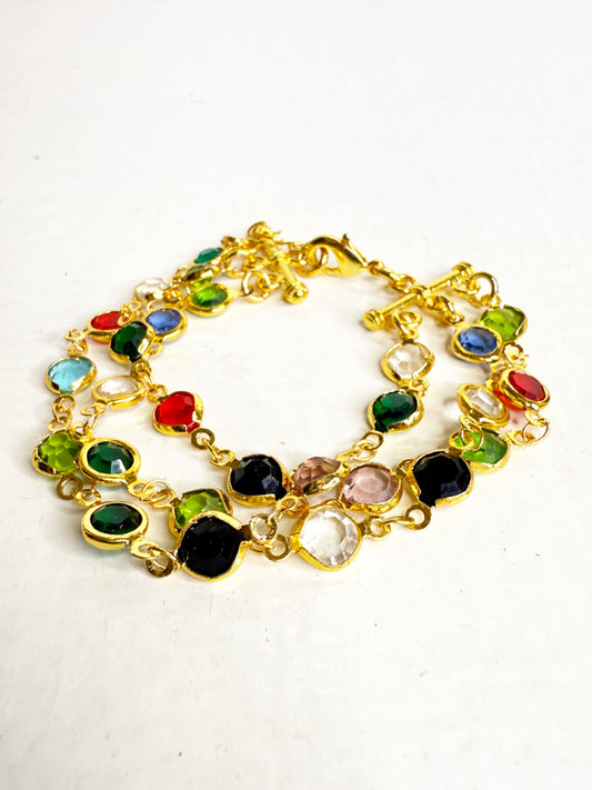 Bracciale multifilo con pietre colorate