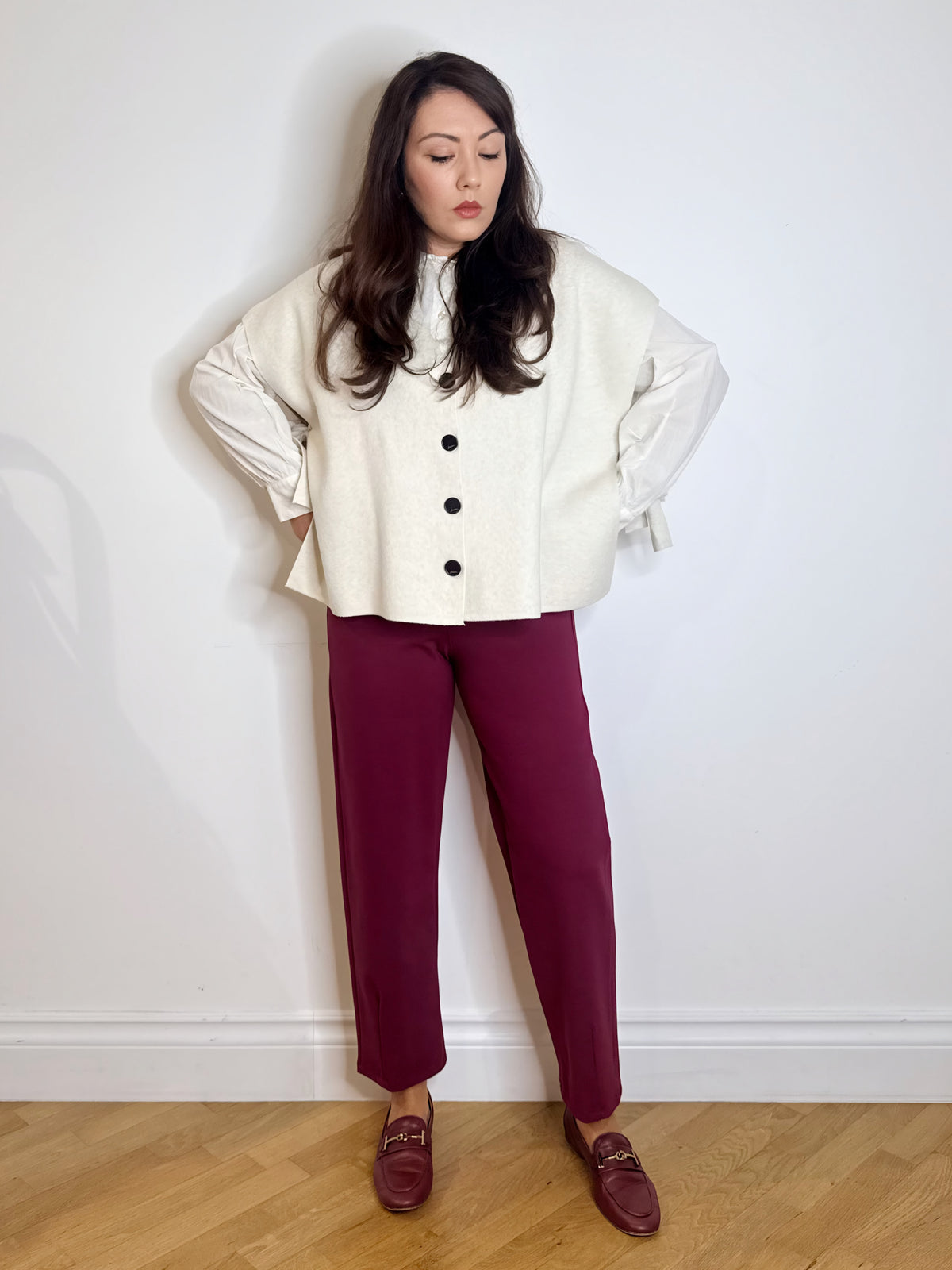 Pantalone barrel in punto Milano Borgogna