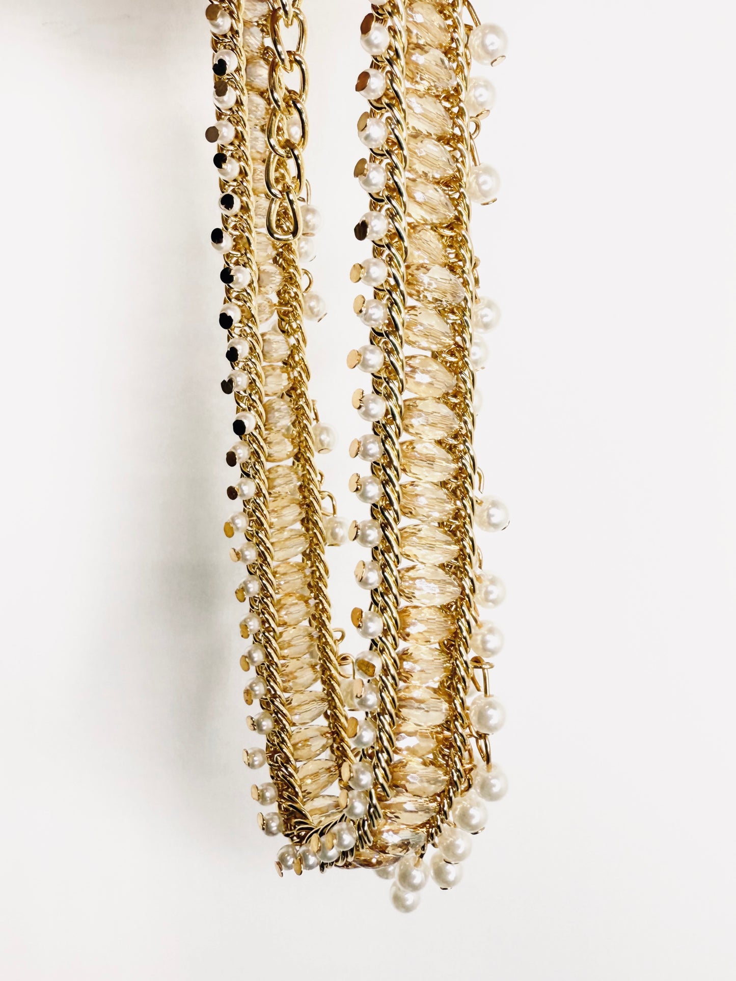 Collana con perle e perline