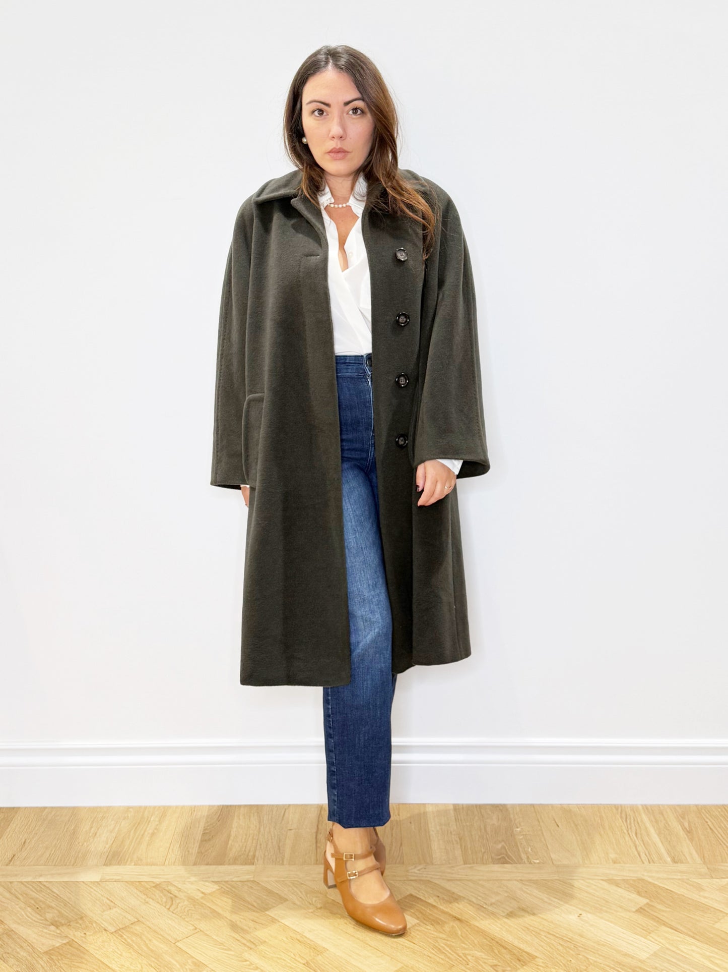 Cappotto in lana verde oliva