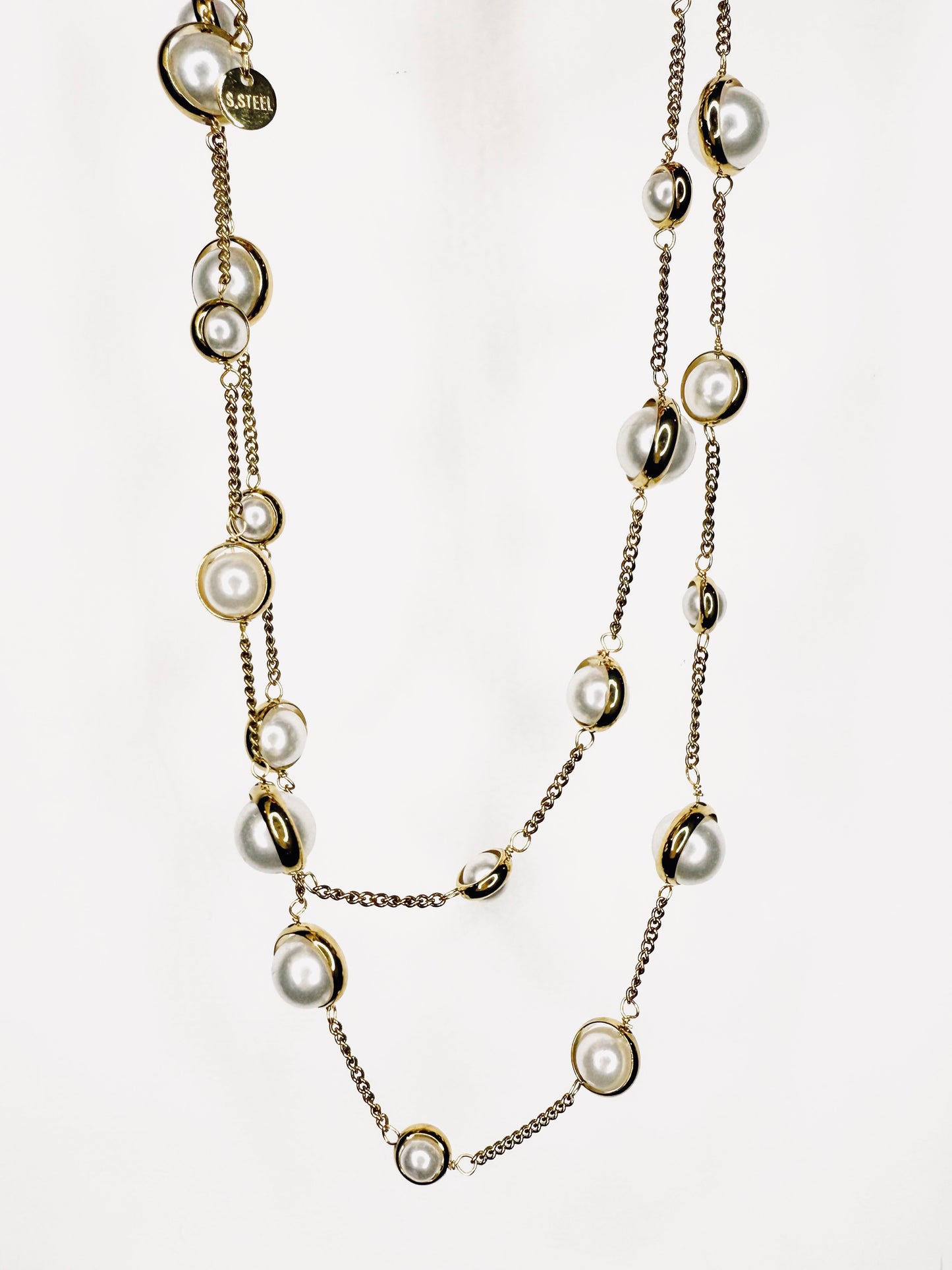 Collana di perle lunga