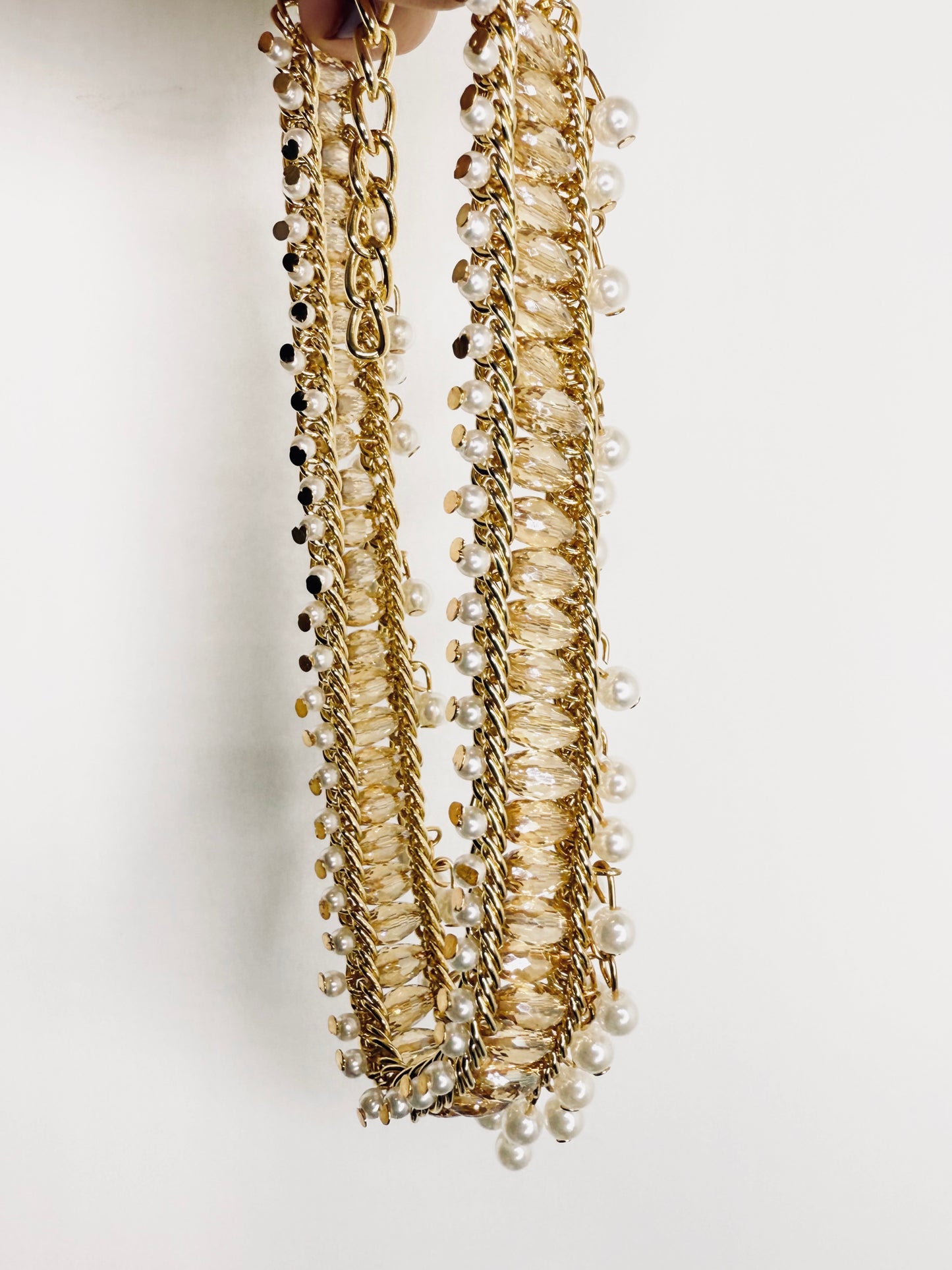 Collana con perle e perline