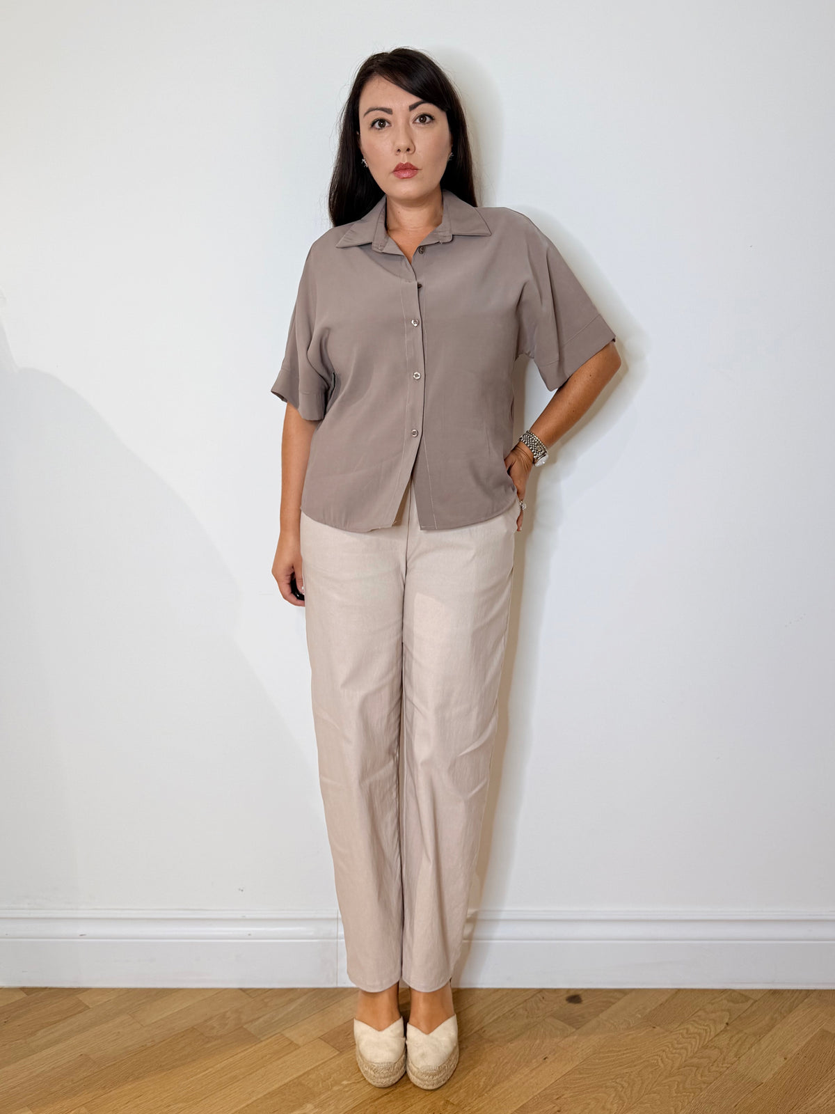 Camicia mezze maniche tortora
