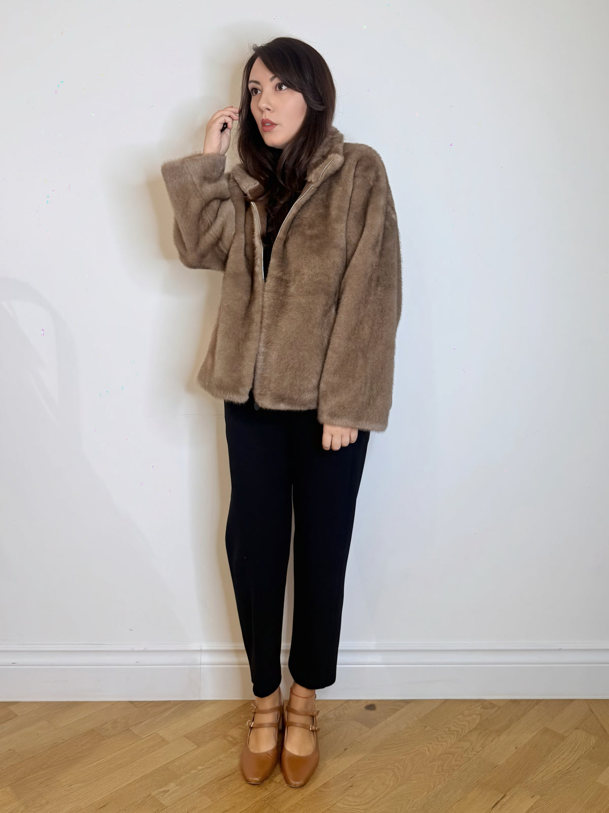 Eco pelliccia corta nocciola con zip