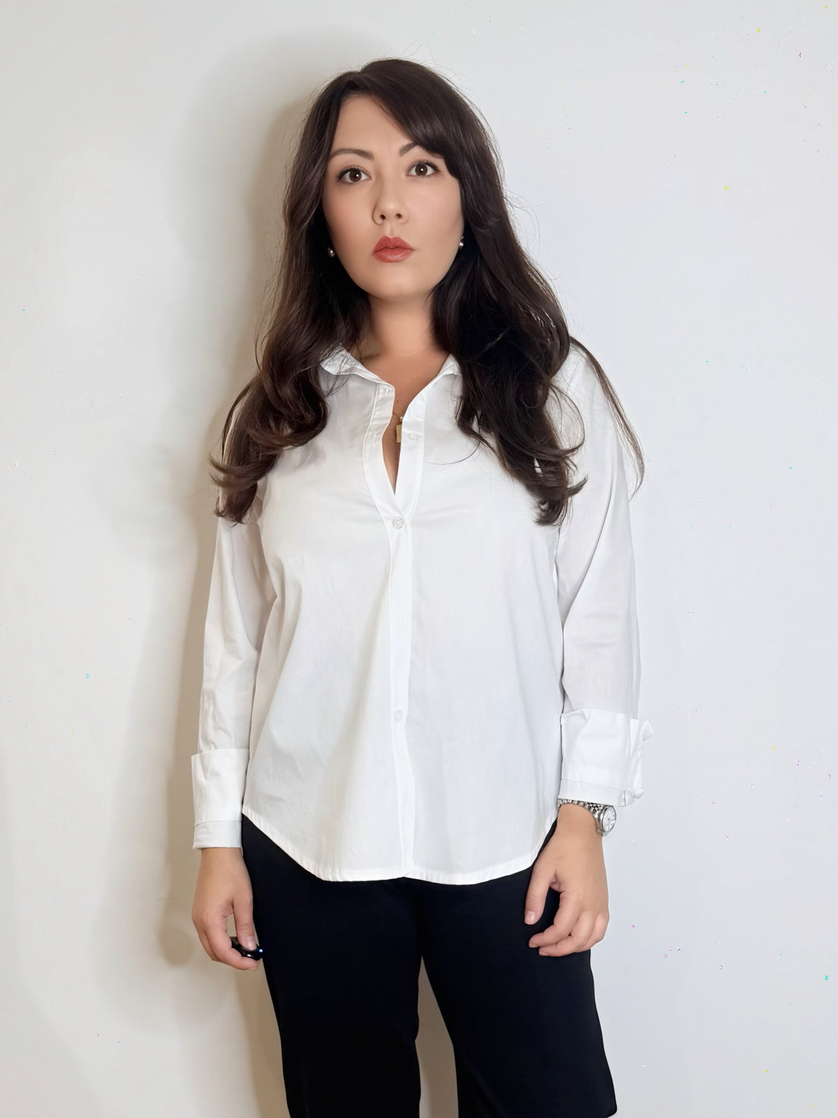 Camicia svasata in cotone bianco