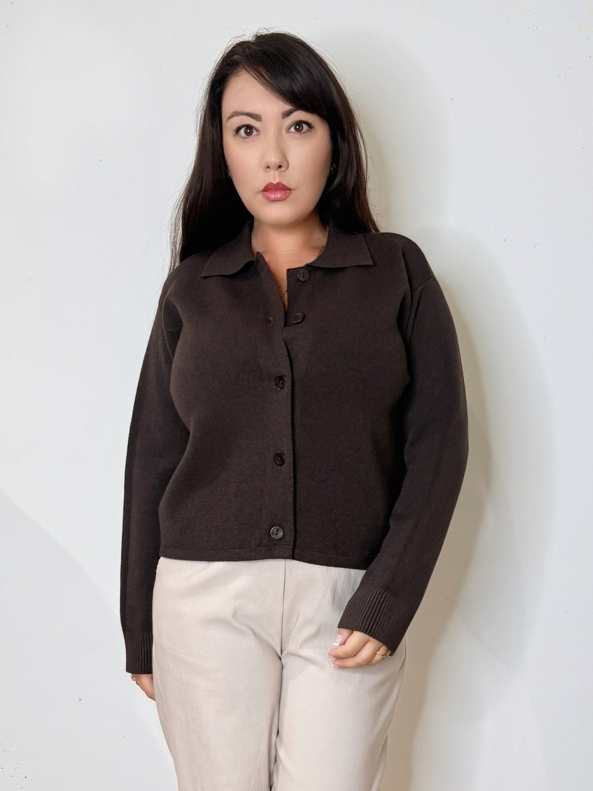 Cardigan collo polo cioccolato