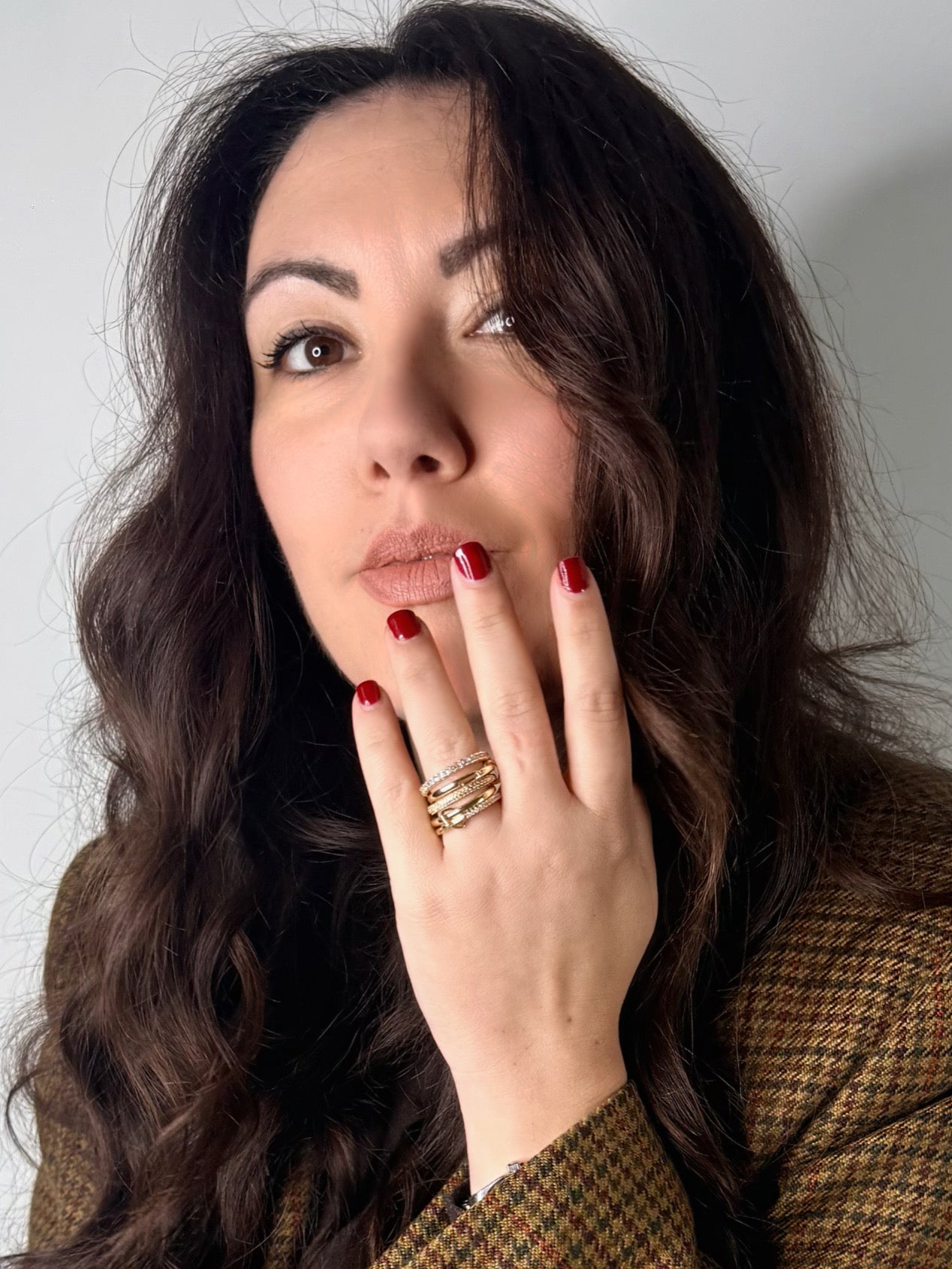 Anello multifascia e zirconi