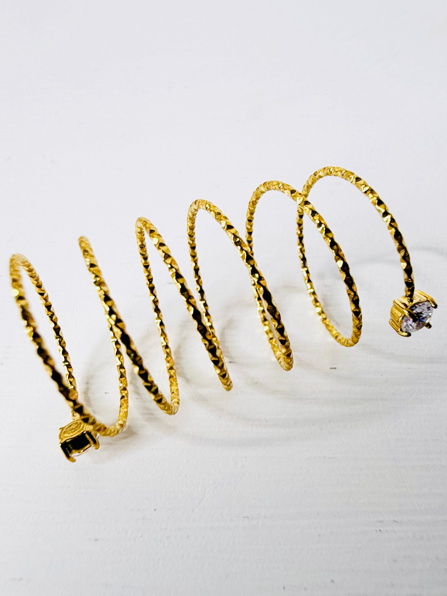 Anello spirale con strass