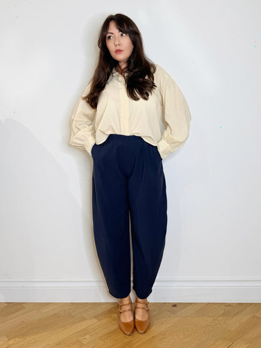 Pantalone harem con pinces