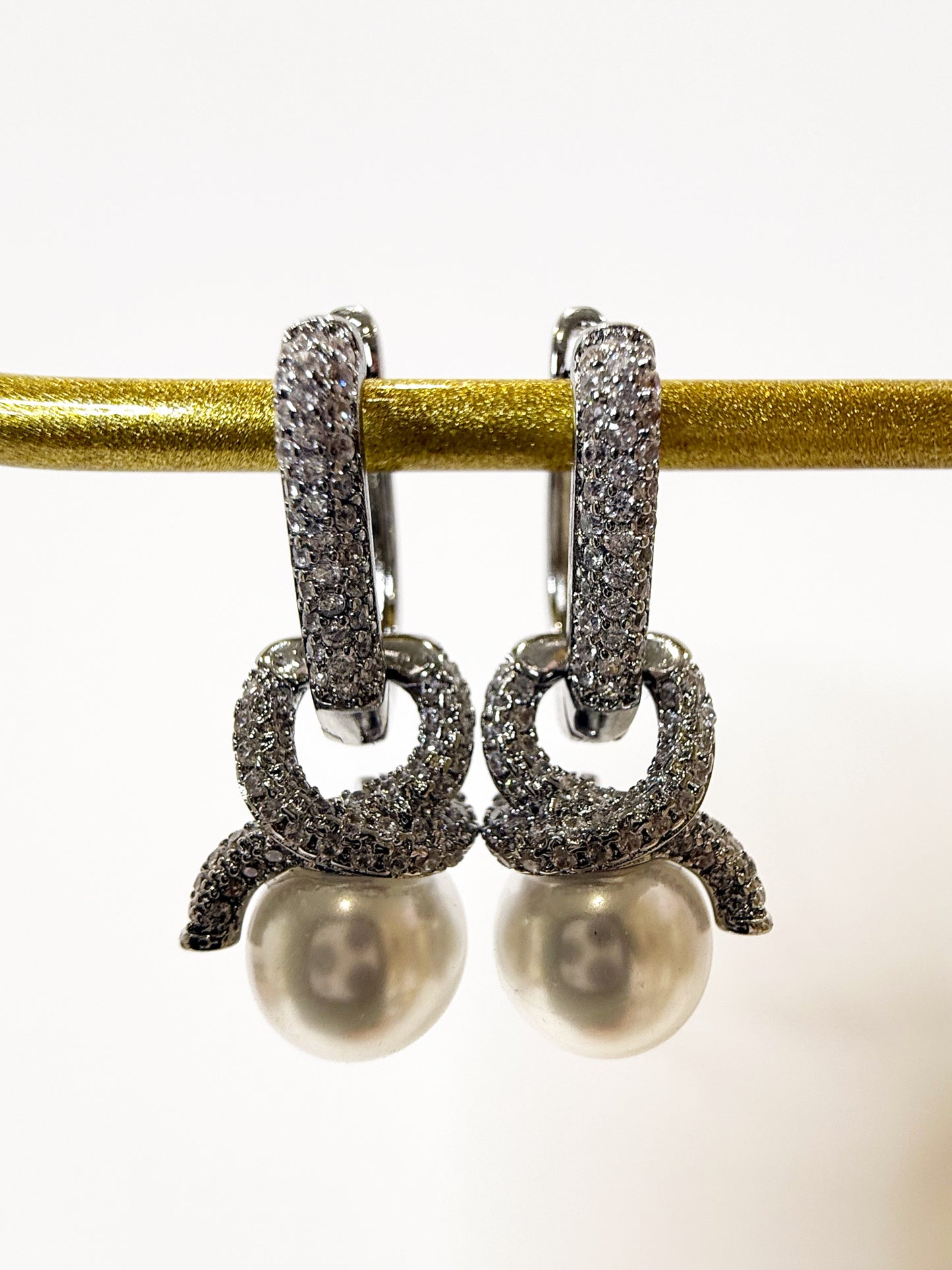 Orecchini strass e perla silver