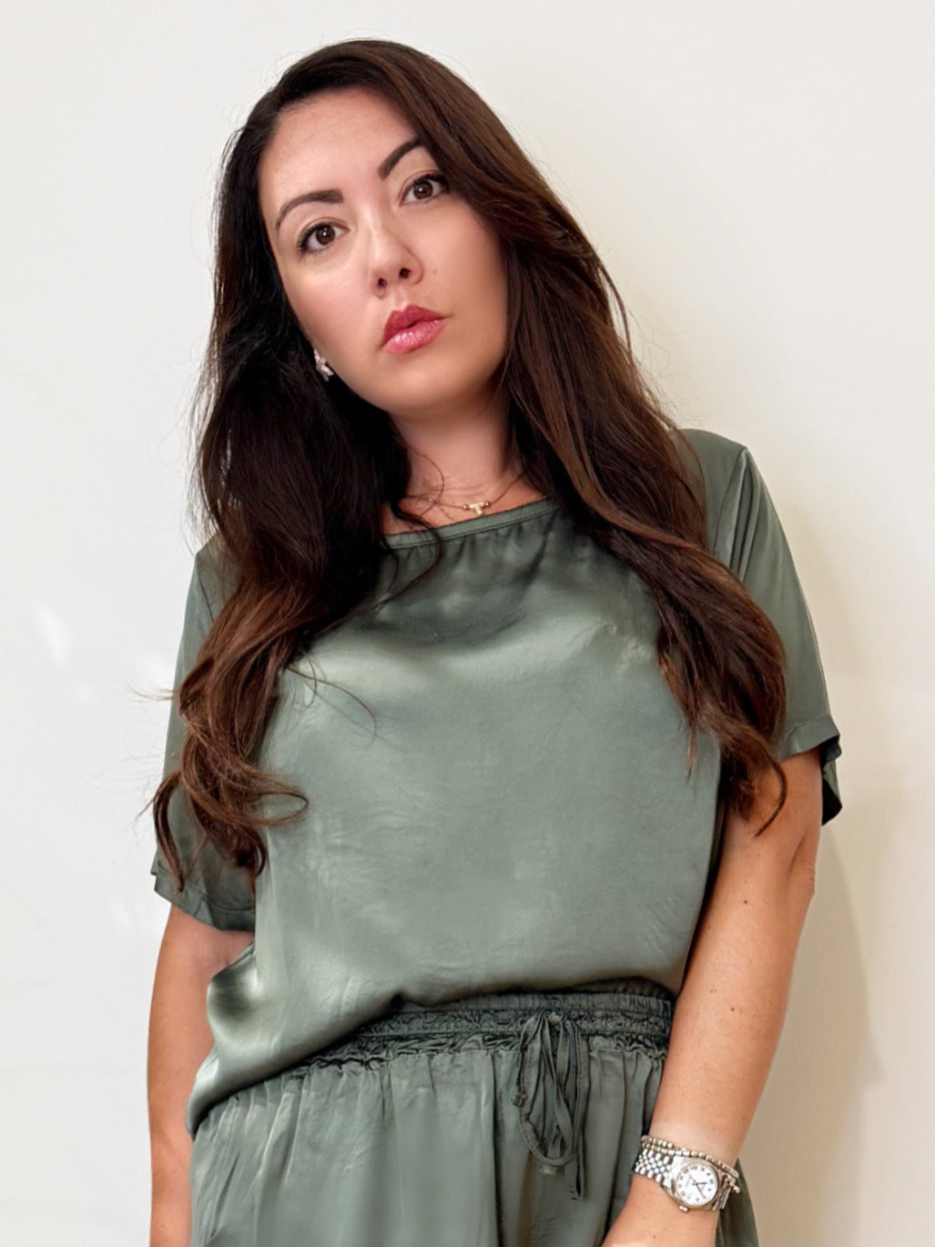 T-shirt in viscosa effetto seta