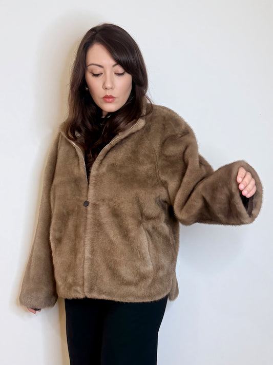 Eco pelliccia corta nocciola con zip