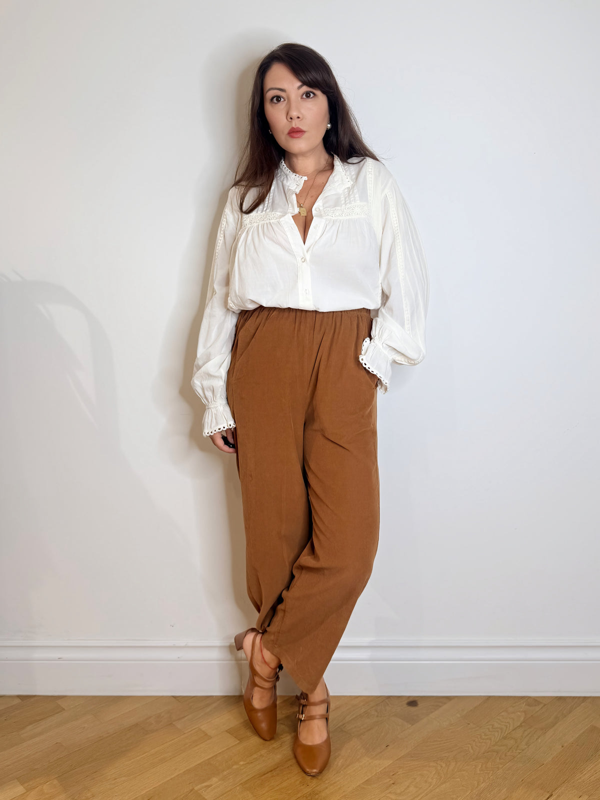 Pantalone in velluto millerighe camel
