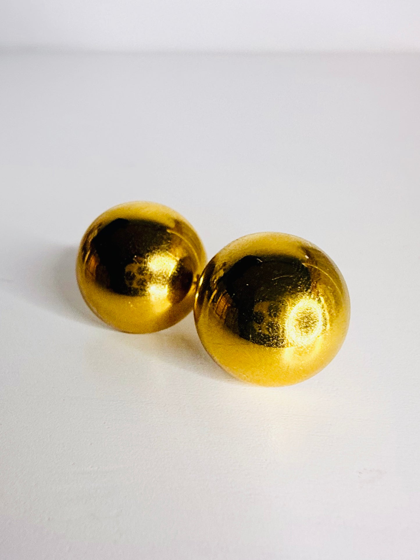 Orecchini bottoni oro