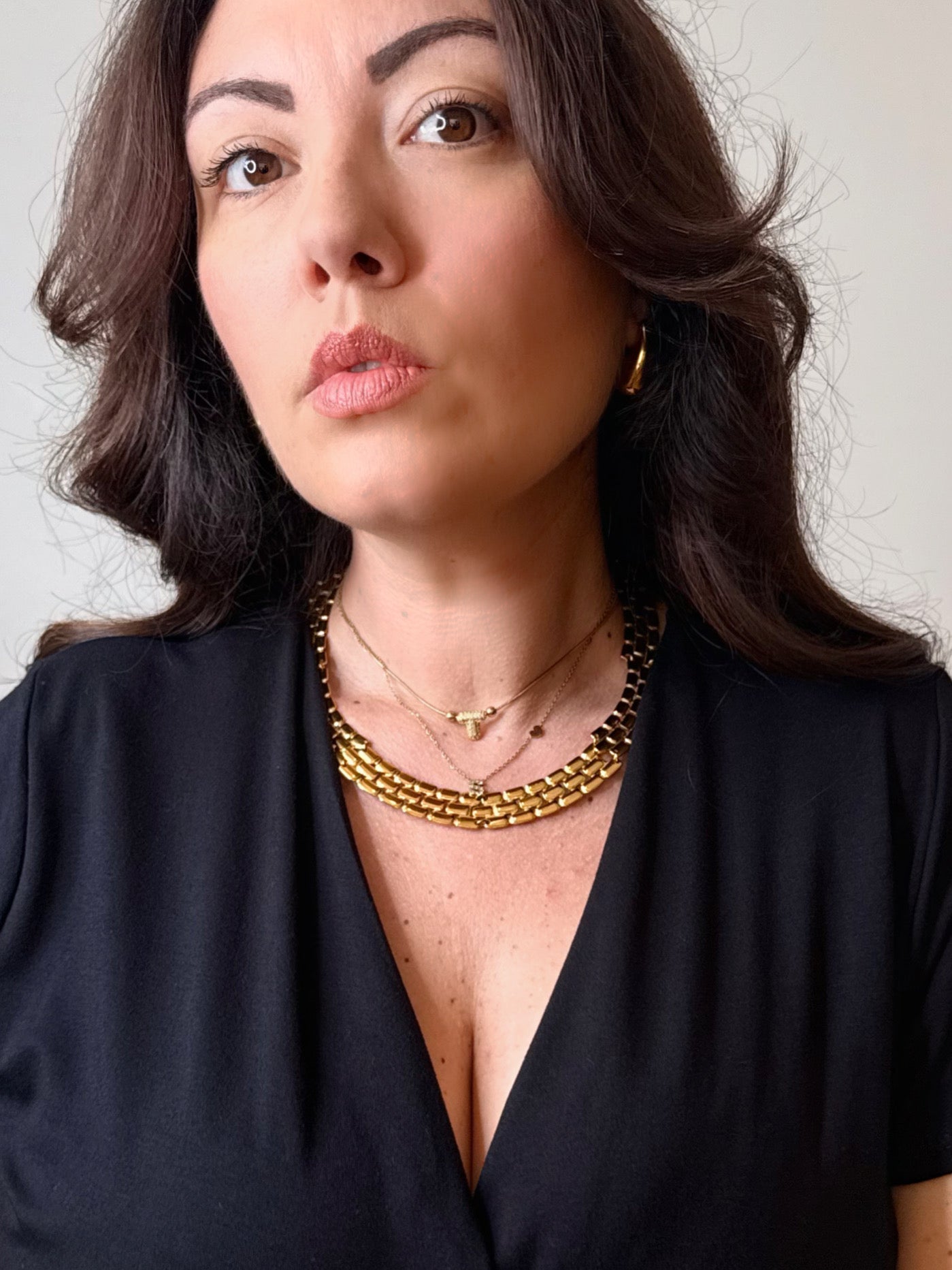 Collana semirigida groumette