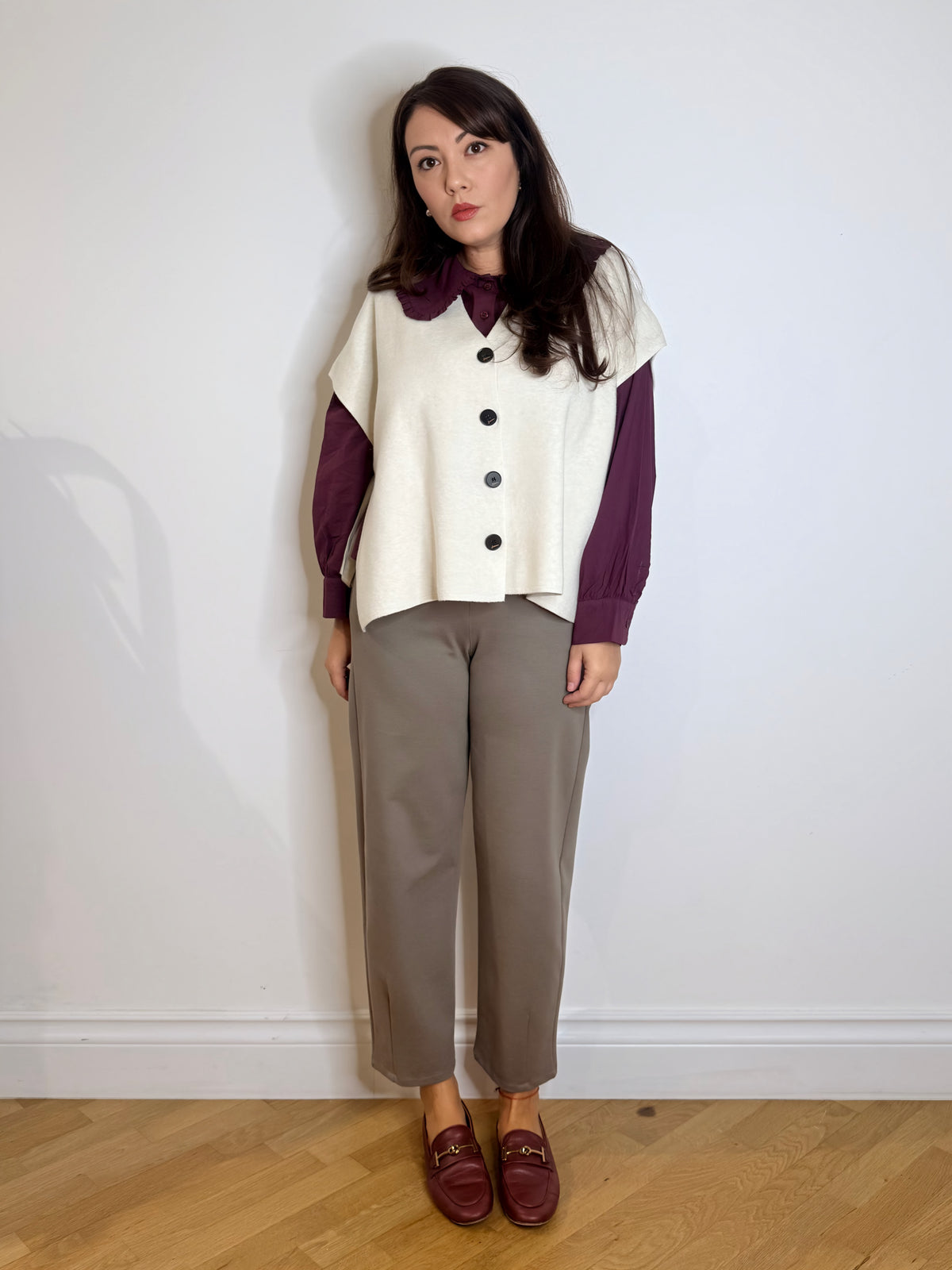 Pantalone barrel in punto Milano tortora