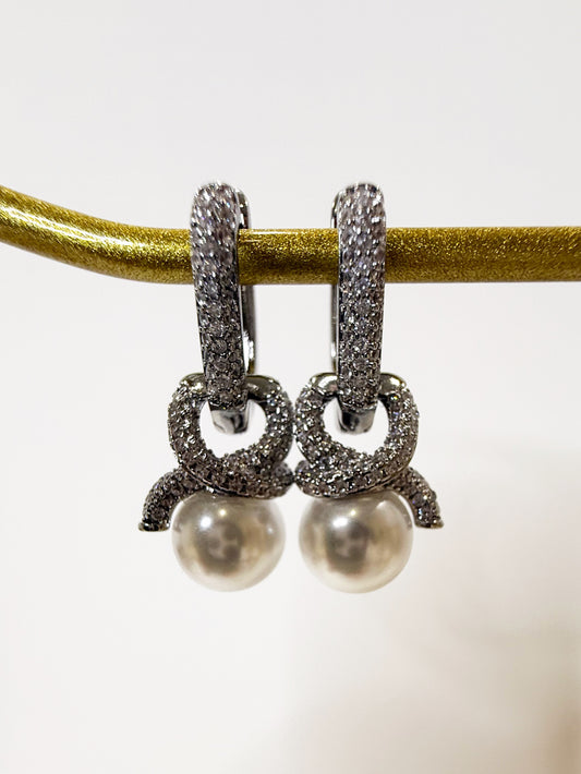 Orecchini strass e perla silver