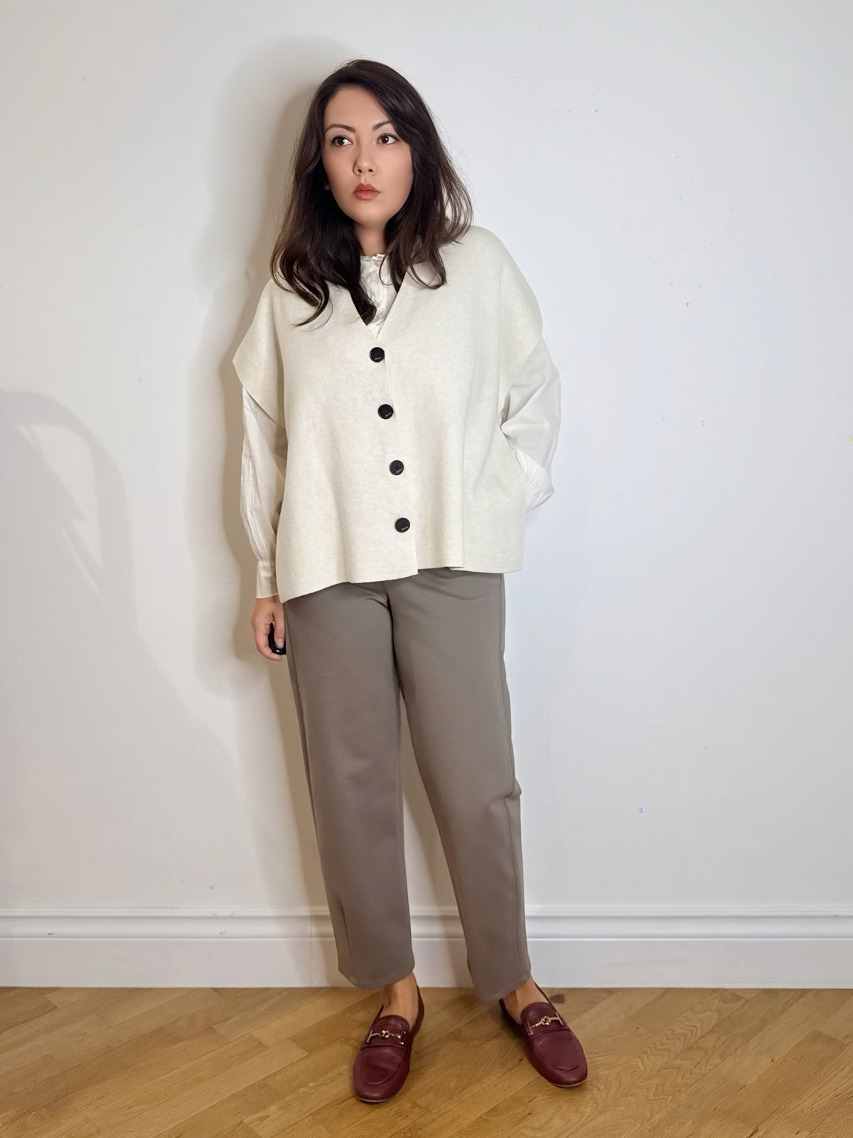Pantalone barrel in punto Milano tortora