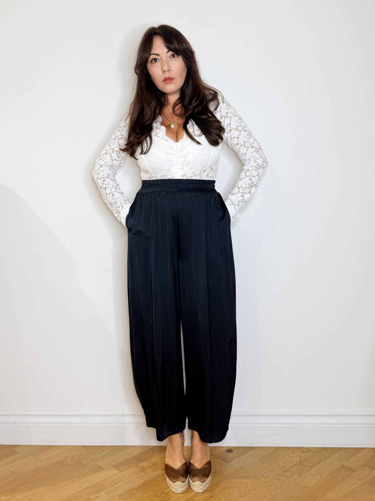 Pantalone satinato in viscosa