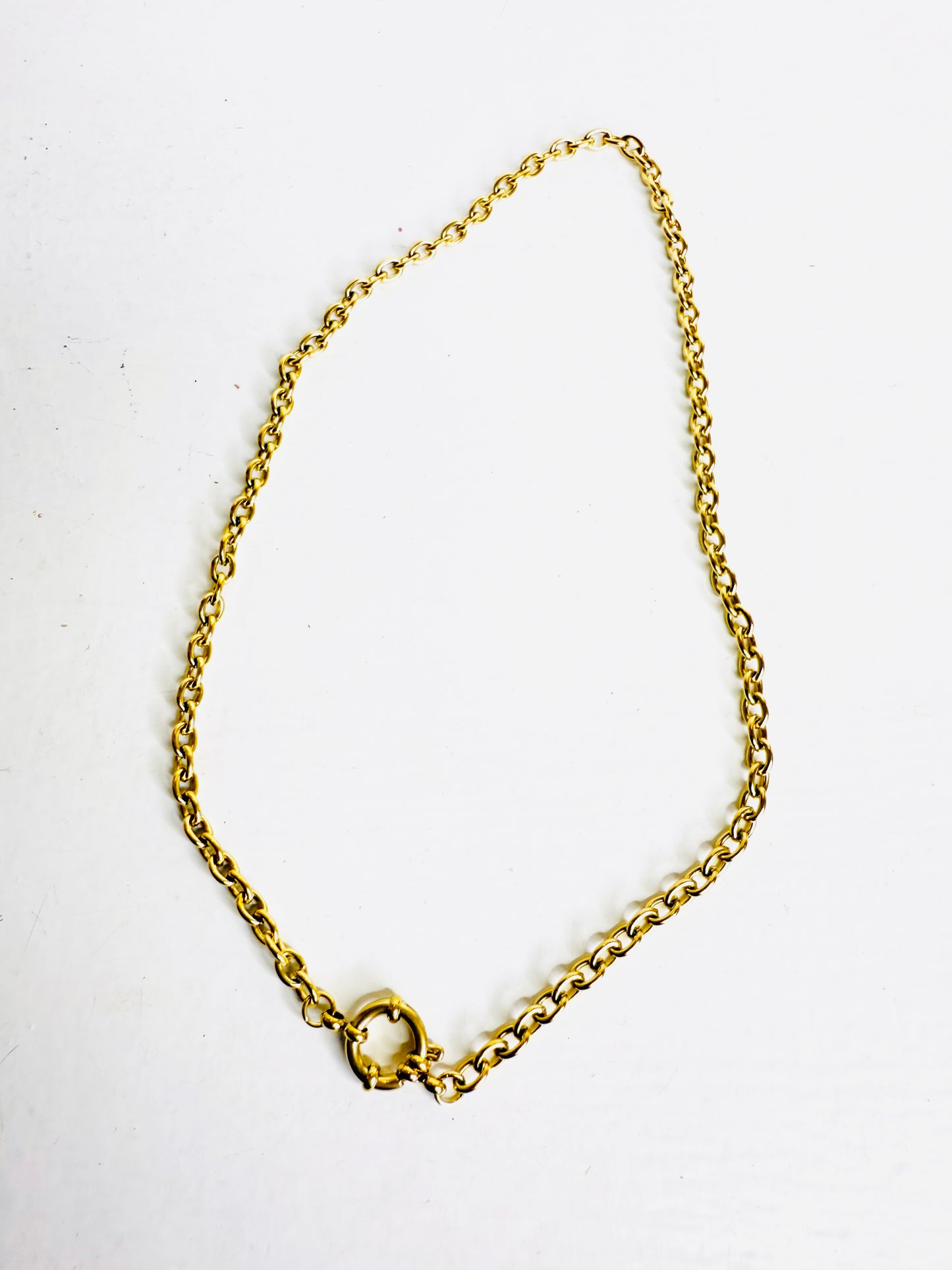 Collana minimal in maglia