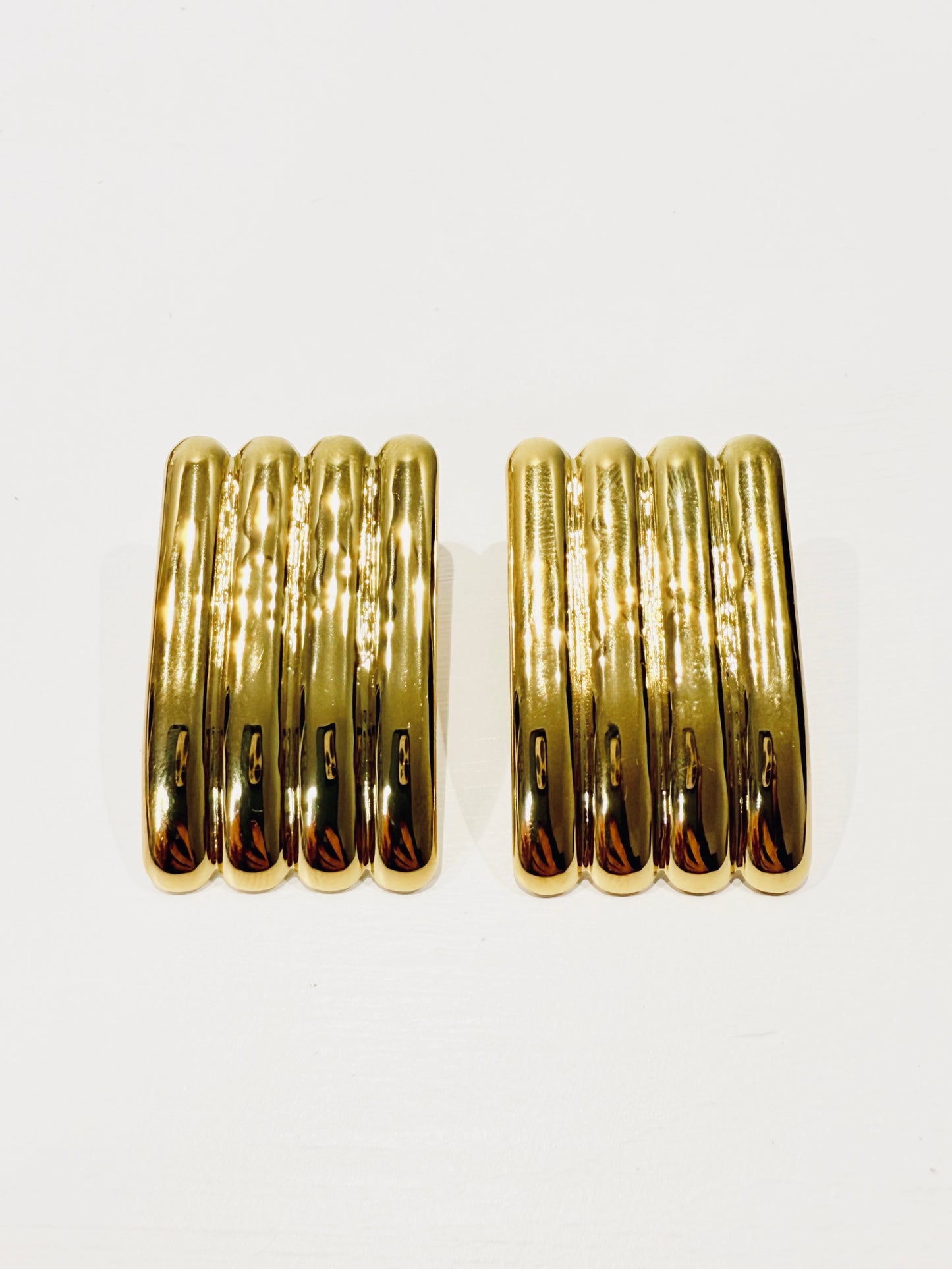 Orecchini Column in gold