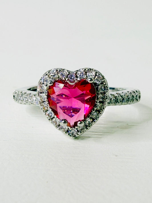 Anello cuore di rubino