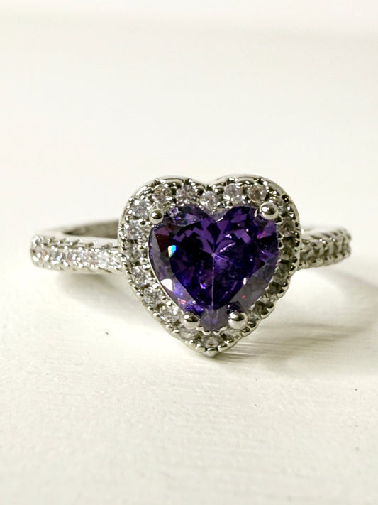 Anello cuore colore ametista