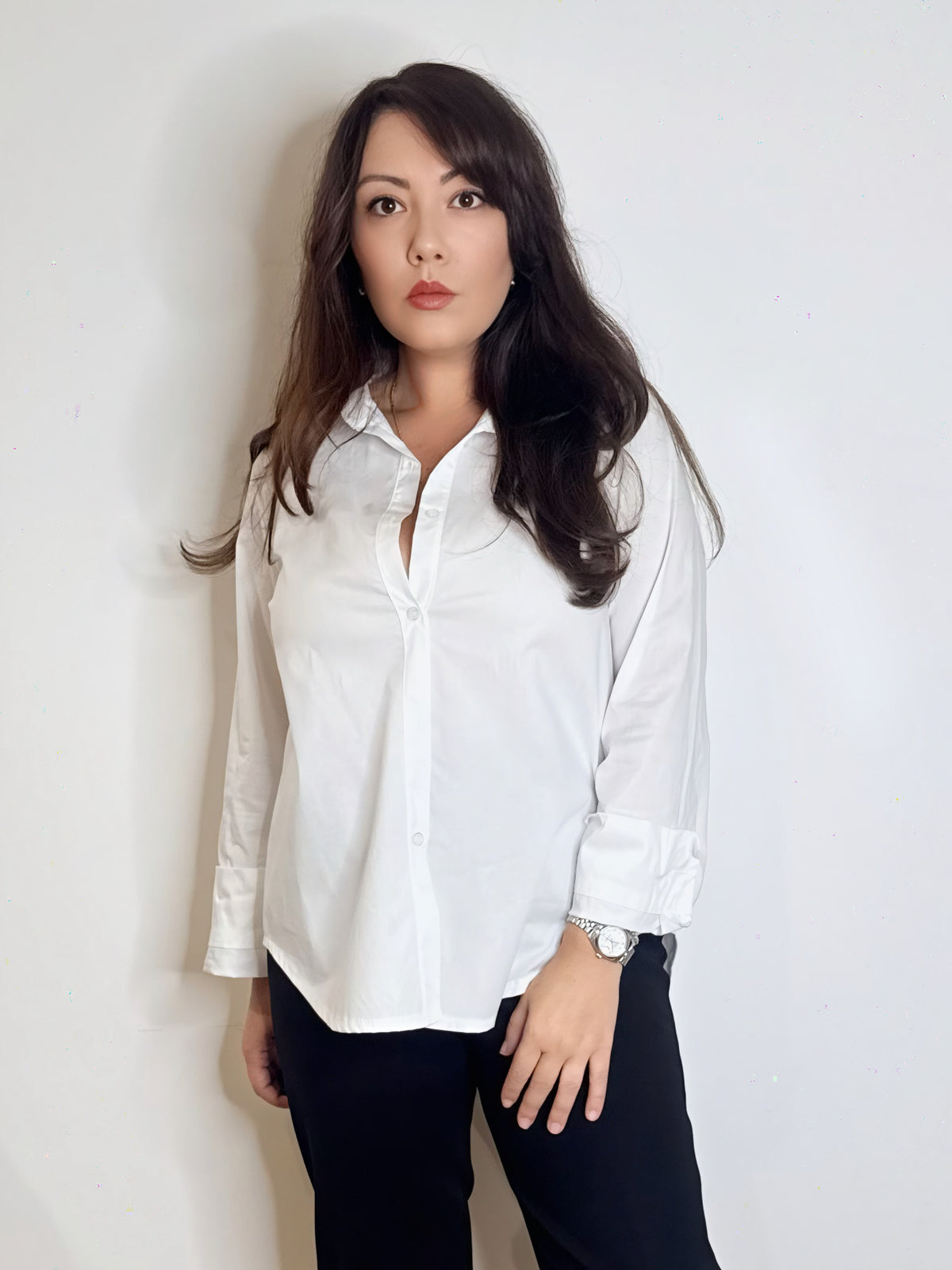 Camicia svasata in cotone bianco