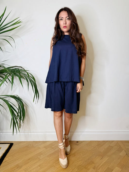Completo blu in misto lino