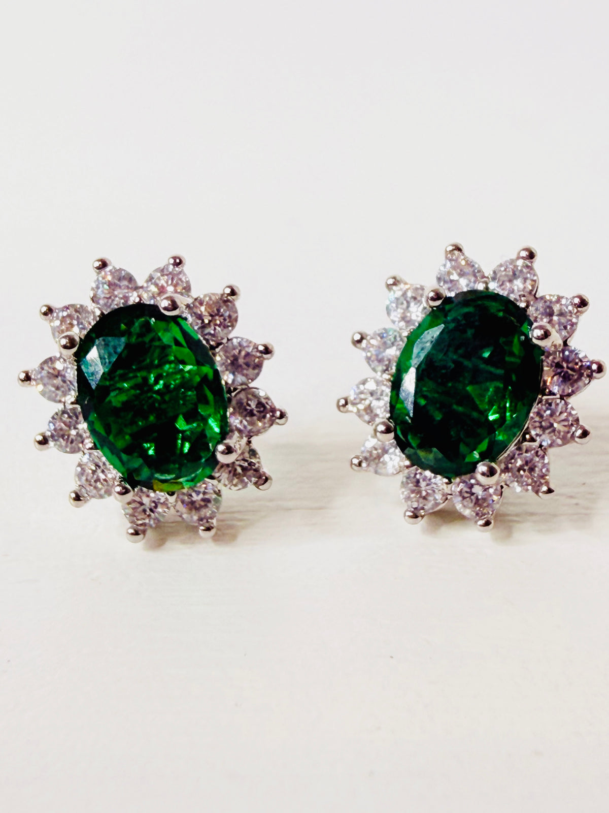 Orecchini Kate verde smeraldo