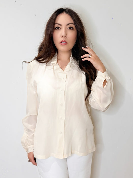Camicia in pura seta ricamata a mano