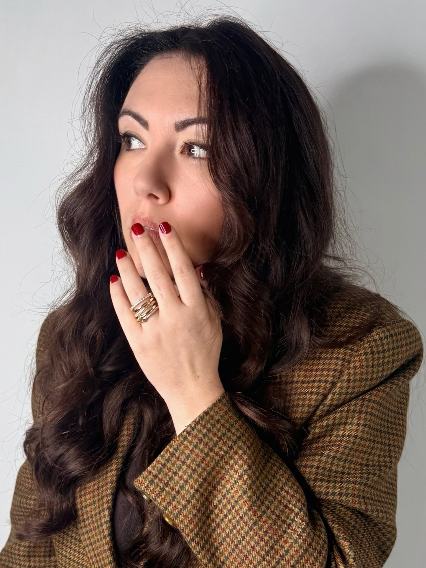 Anello multifascia e zirconi