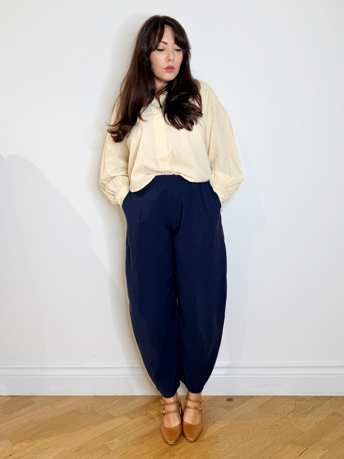 Pantalone harem con pinces