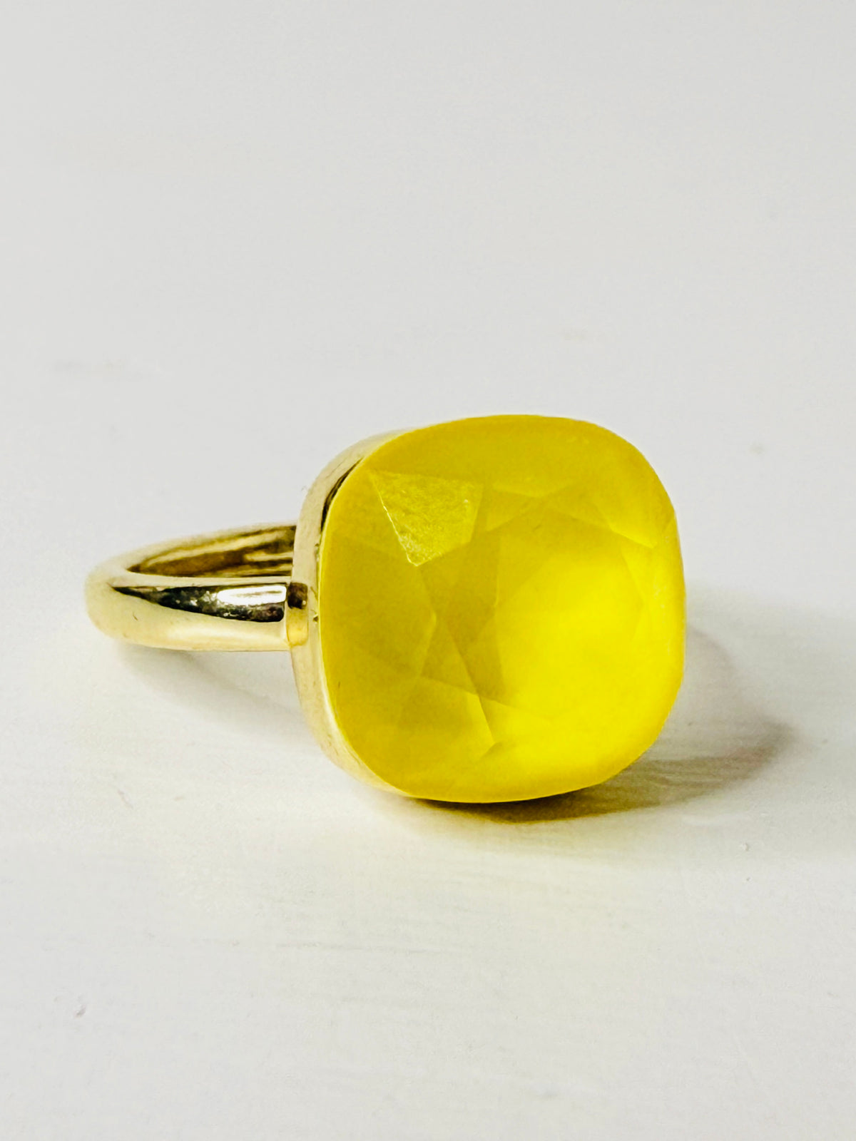 Anello pietra del mese