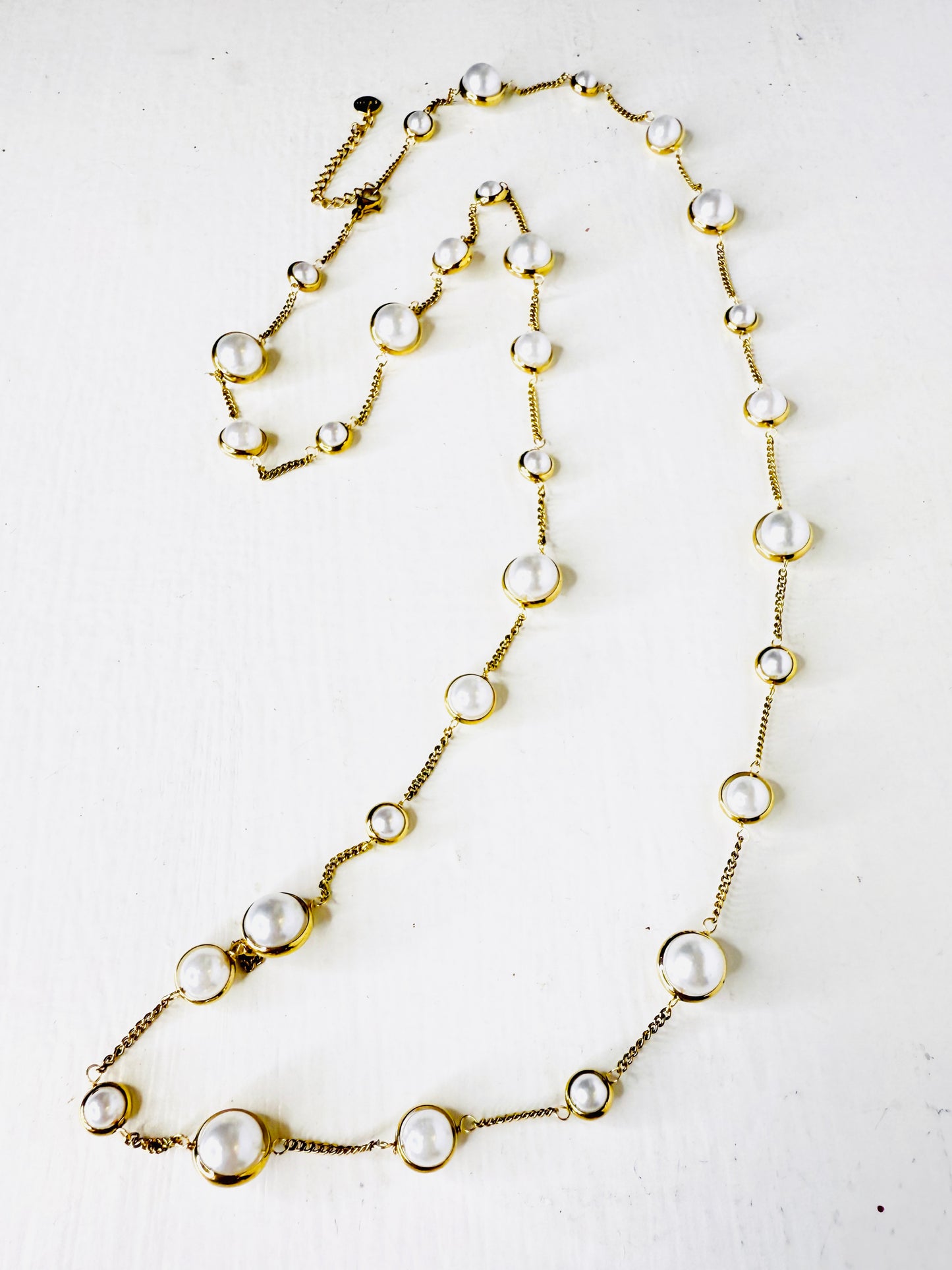 Collana di perle lunga