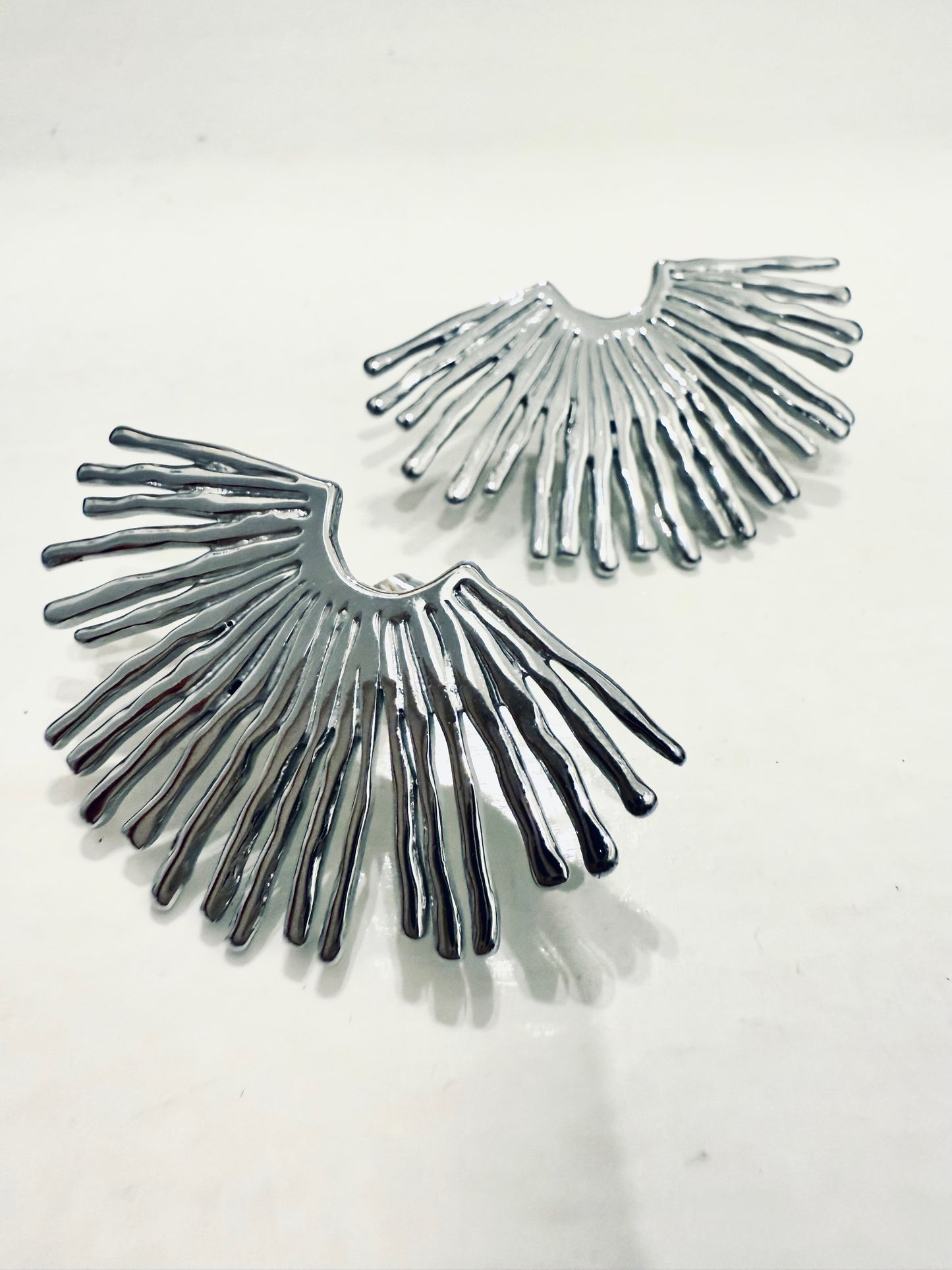 Orecchini Cleopatra placcati in oro 18k